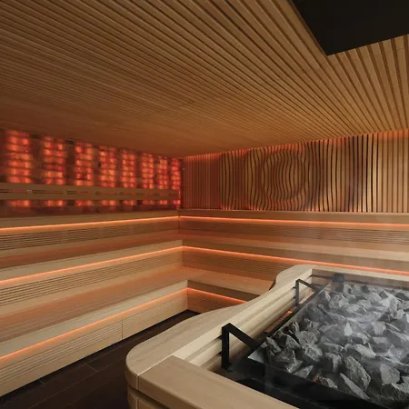 Otel Anatura & Luxembourg Weiswampach