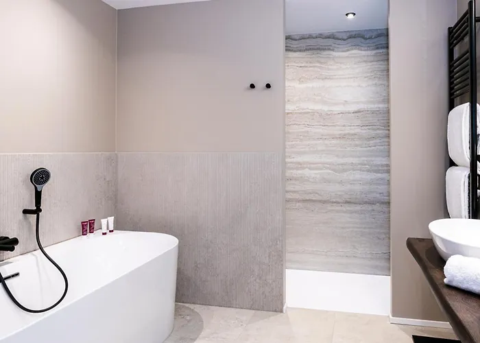 Hotel Anatura & Luxembourg