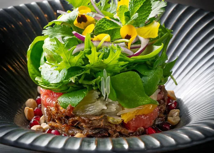 Anatura & Luxembourg Hotel 4*