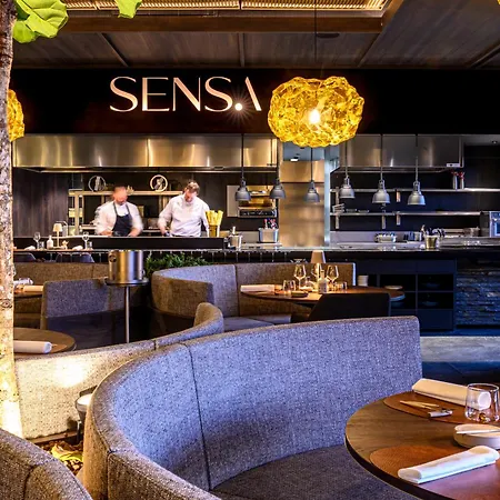 Anatura Luxembourg Hotel 4*