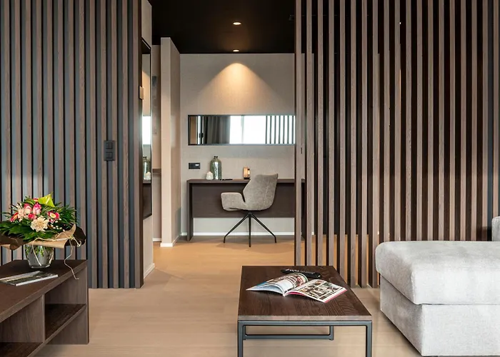 Anatura & Luxembourg