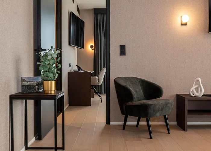 Anatura & Luxembourg 바이스밤파흐